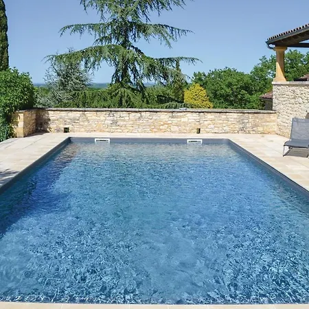 Pet Friendly In With Kitchen Casa de Férias Gindou
