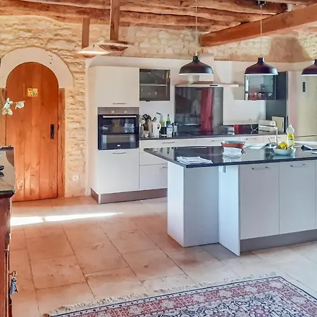 펜션 Pet Friendly In With Kitchen